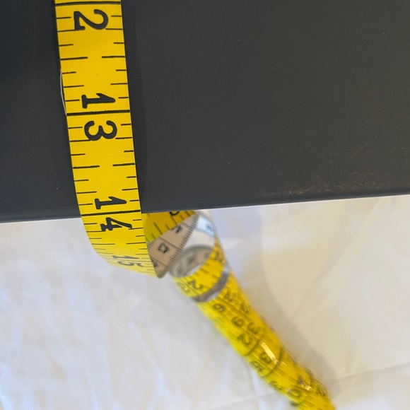 Hugo Boss Shoe Box - Picture 5 of 6